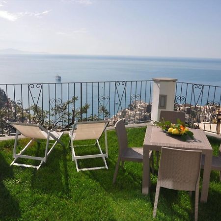 Gresy Appartamento Suite Positano Exterior photo